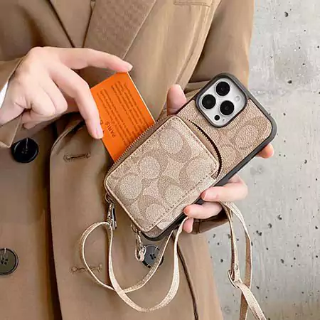 coach 背面カード入れ付き iPhone17ケース