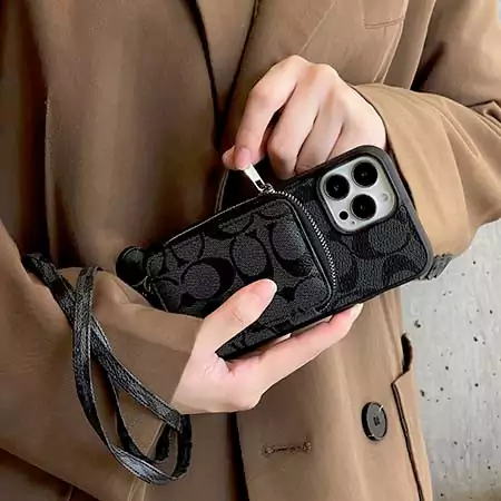 coach 背面カード入れ付き iPhone17ケース