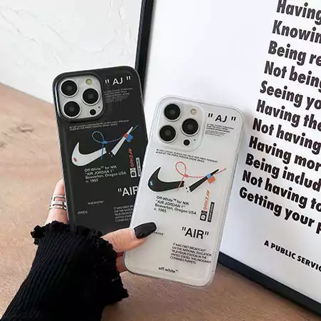 ナイキ iPhone17 Max スポーツ風 ケース