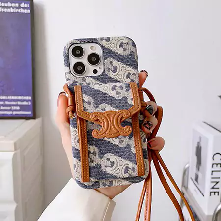 セリーヌ iPhone17 Pro レザー ケース