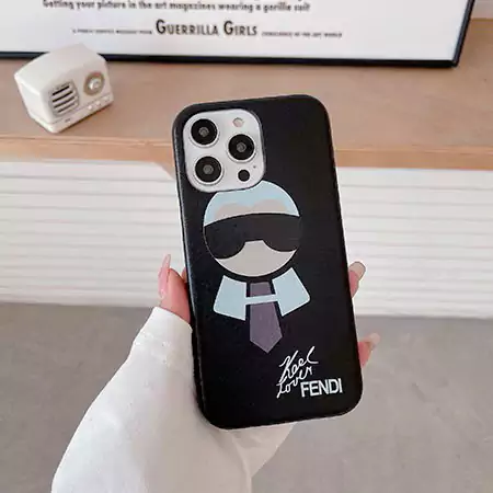 フェンディ iPhone ケース かわいい モンスター