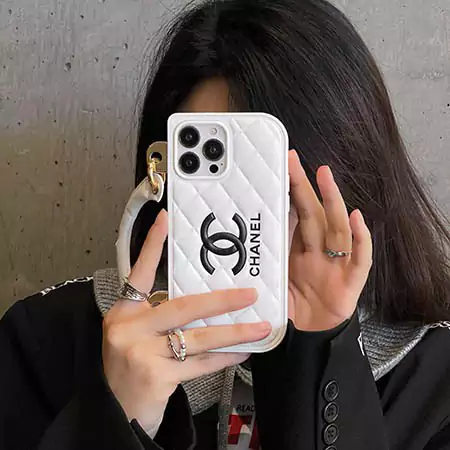Chanel iPhone17 貴妃のバッグ スマホケース