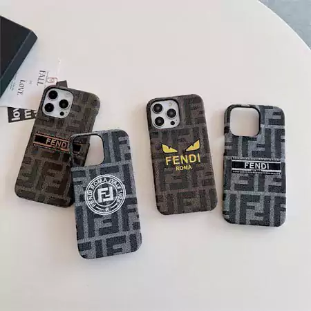 フェンディ iPhone17 Proケース 布製
