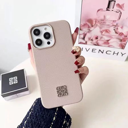 ロエベ iPhone17 ケース 大人可愛い