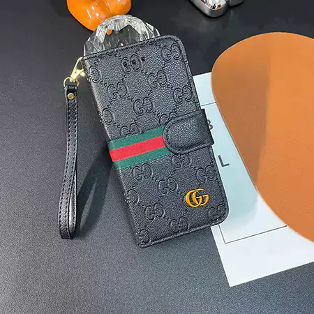 グッチ iPhone17 手帳型ケース