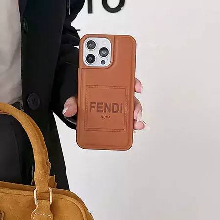 フェンディ iPhone17 カバー 皮製 型押し