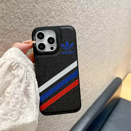 アディダス iPhone17 Pro レザー ケース