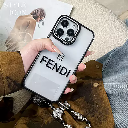 フェンディ iPhone17 Pro 半透明ケース
