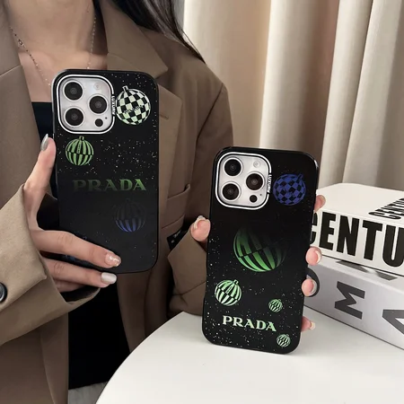 プラダ iPhone17 Pro Max スマホケース