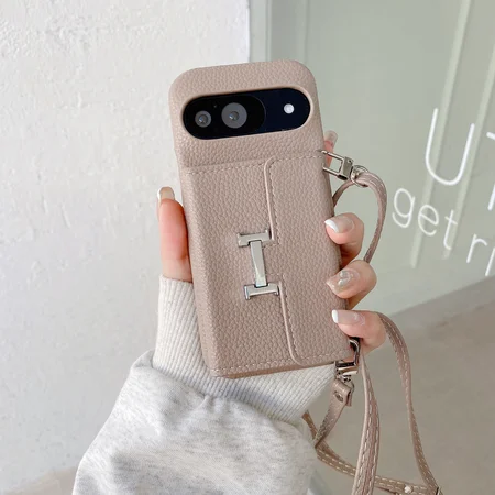 エルメス iPhone17 Pro Max ケース ストラップ付き