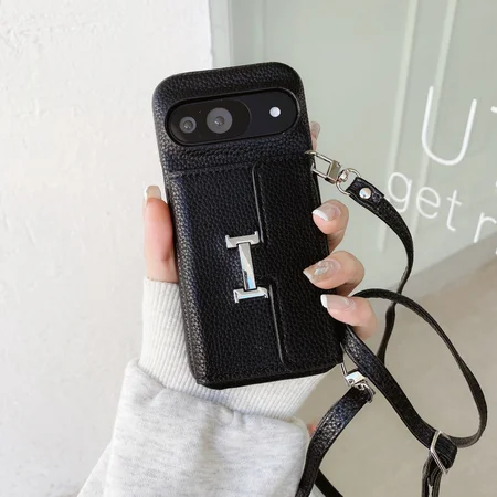 エルメス iPhone17 Pro Max ケース ストラップ付き