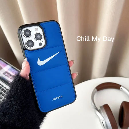 ナイキ iPhone17 Pro Max ダウンジャケット ケース