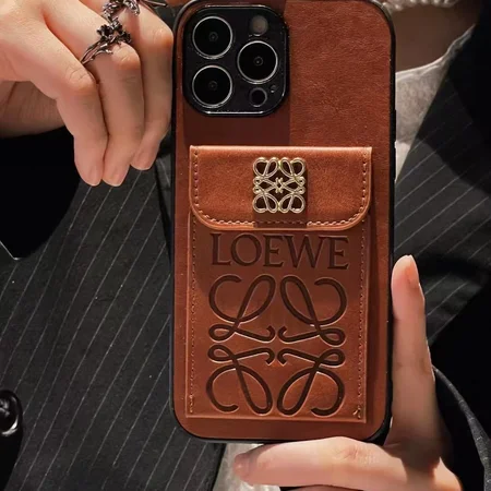 Loewe iPhone17 Pro Max カード収納 復古風