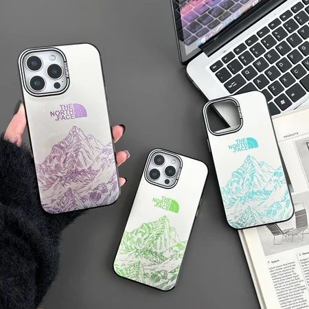 ザ・ノースフェイス iPhone17 ケース 雪山デザイン
