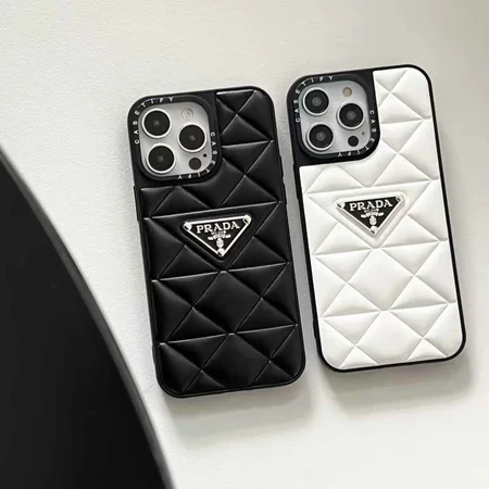 プラダ iPhone 17 ケース 菱形紋様
