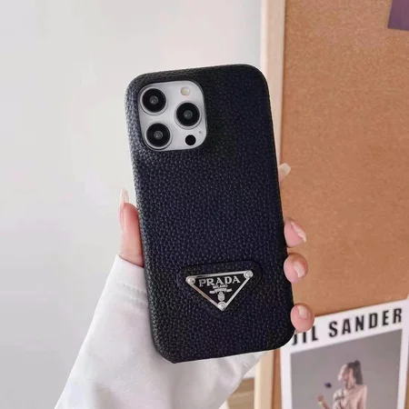 プラダ iPhone 17 Pro Max ケース 三角ロゴ