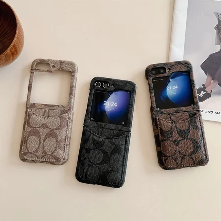コーチ GalaxyZ Flip6/5/4 折りたたみ型 ケース