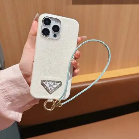 プラダ iPhone17pro ケース 本革 ワニ柄