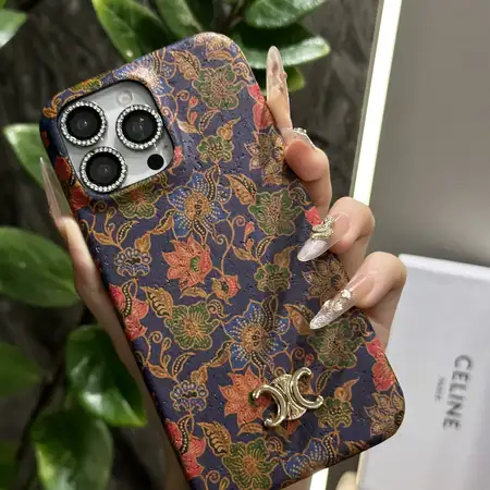 CELINE iPhone17 サフィアーノ 花柄