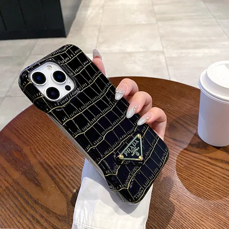 プラダ iphone17/17pro max ワニ柄 ケース