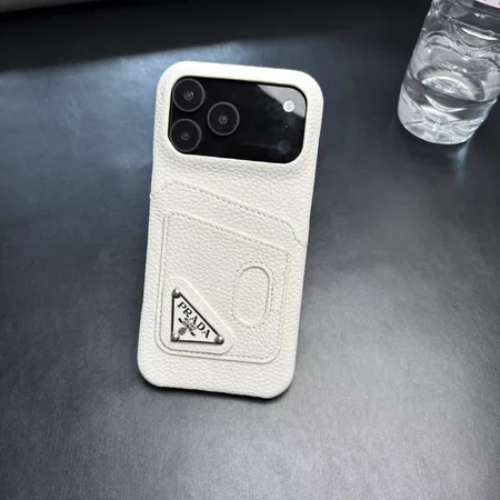 プラダ  耐衝撃 カード収納 iphone17pro ケース 軽量