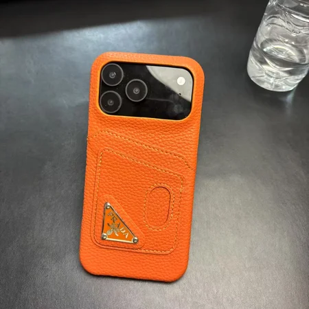 プラダ  耐衝撃 カード収納 iphone17pro ケース 軽量