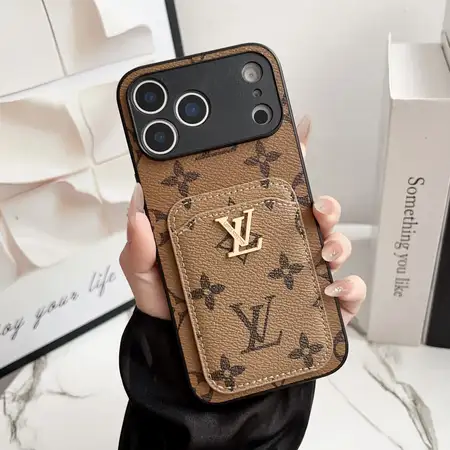 ルイヴィトン  iphone17 ケース 背面 収納