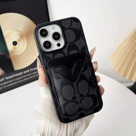 コーチ iPhone17 Pro カード収納ケース