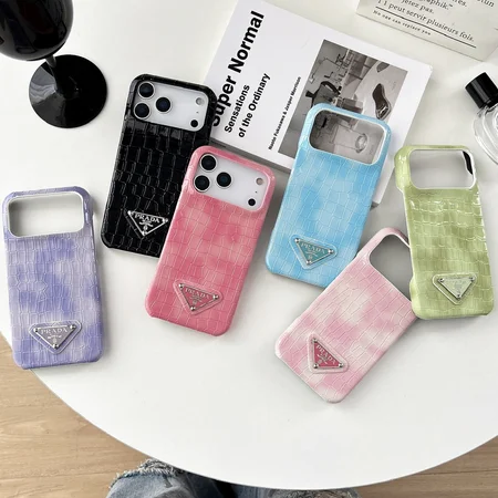 プラダ iPhone17 Pro クロコダイルケース