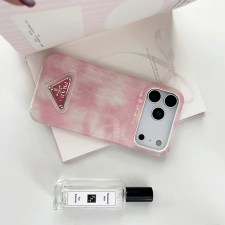 プラダ iPhone17 Pro クロコダイルケース