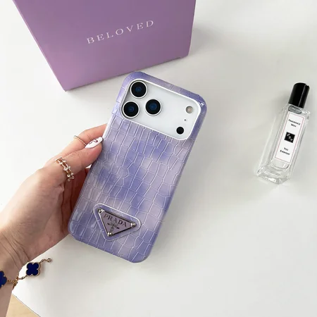 プラダ iPhone17 Pro クロコダイルケース